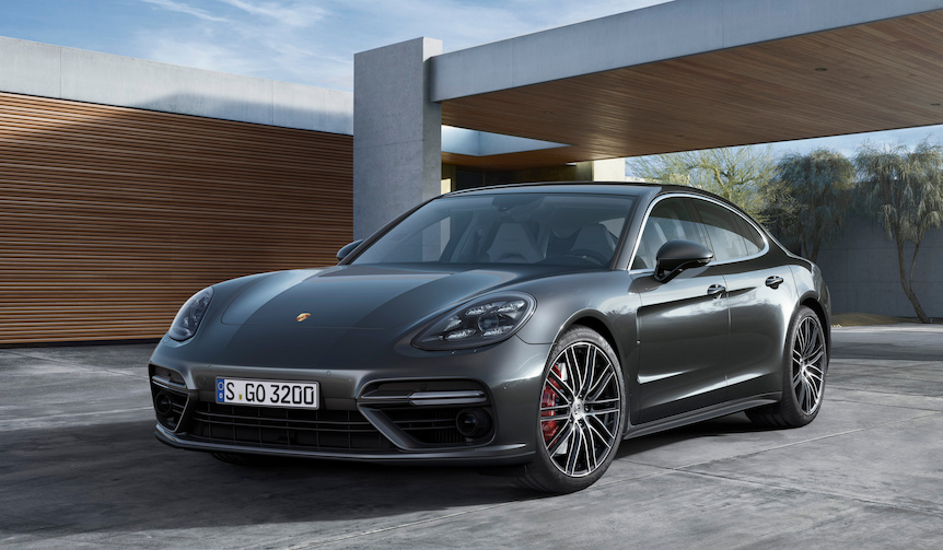 進化したパナメーラの第2世代モデルが登場|Porsche