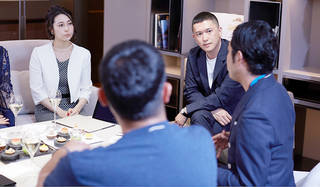 新しい輝きが生まれる場所「SALON de CHAUMET」｜CHAUMET