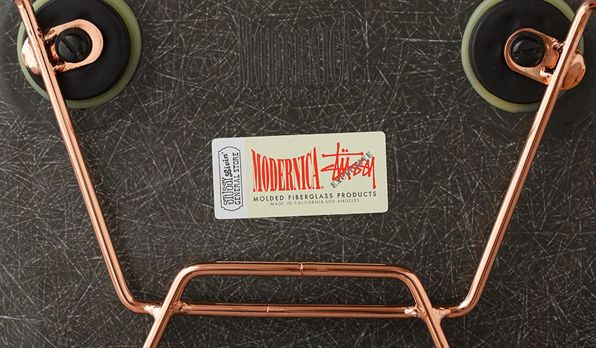 「Modernica」と協業し、珠玉のアームシェルチェアが完成  ｜STÜSSY Livin’ GENERAL STORE