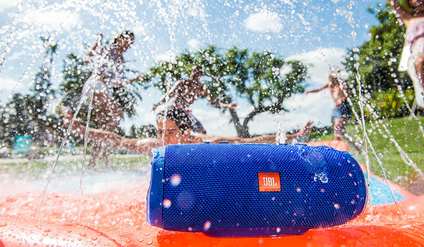 サウンドをさらに追及した防水Bluetooth スピーカー|JBL