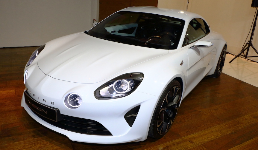 来年日本に上陸する新生アルピーヌを先行披露｜Alpine