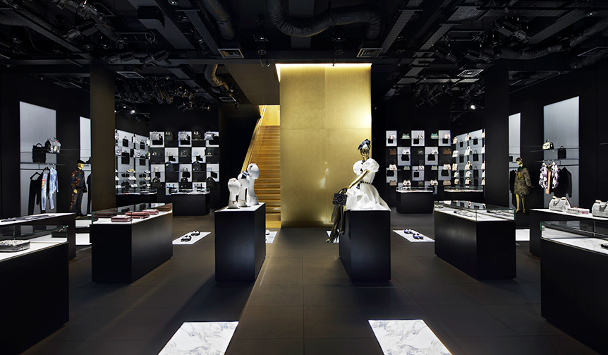 ドルチェ＆ガッバーナ 青山に新たな旗艦店オープン｜DOLCE&GABBANA