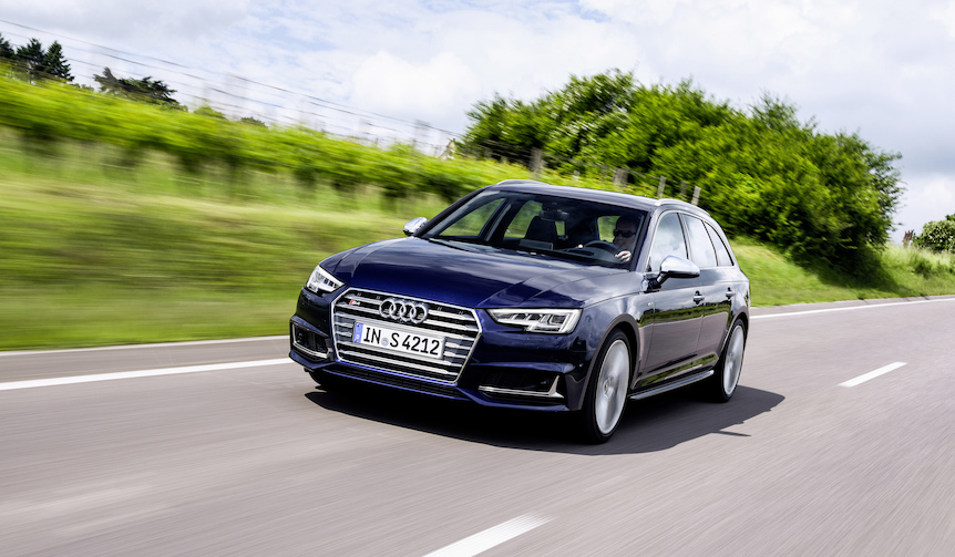 ハイパフォーマンスモデル「S4」日本上陸|Audi