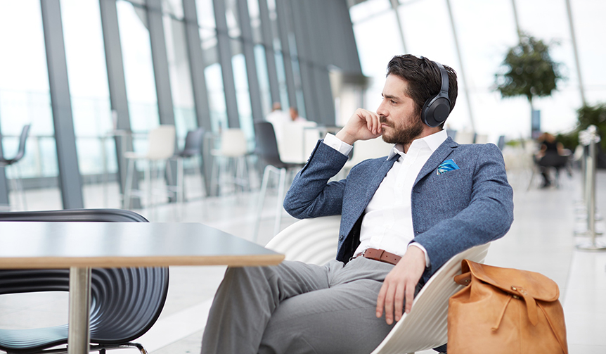 業界最高クラスのノイズキャンセリング性能を持つヘッドホン|Sony