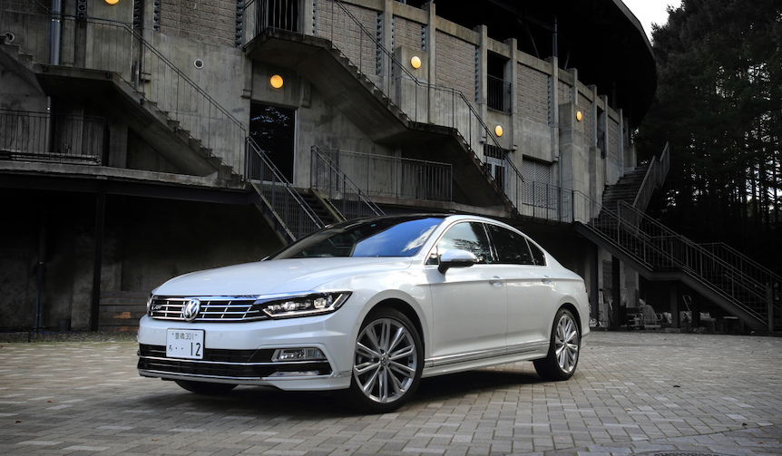 パサートに追加されたハイパフォーマンスモデルに試乗|Volkswagen