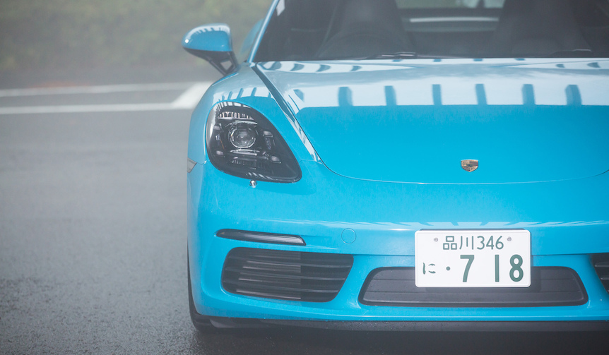 ポルシェ718ケイマンと、ある夫婦のストーリー|Porsche