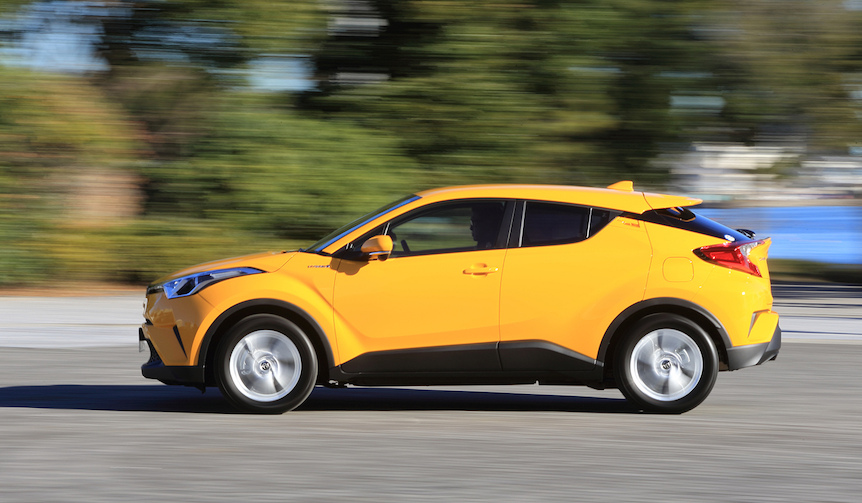 トヨタの最新コンパクトSUV「C-HR」に試乗｜TOYOTA