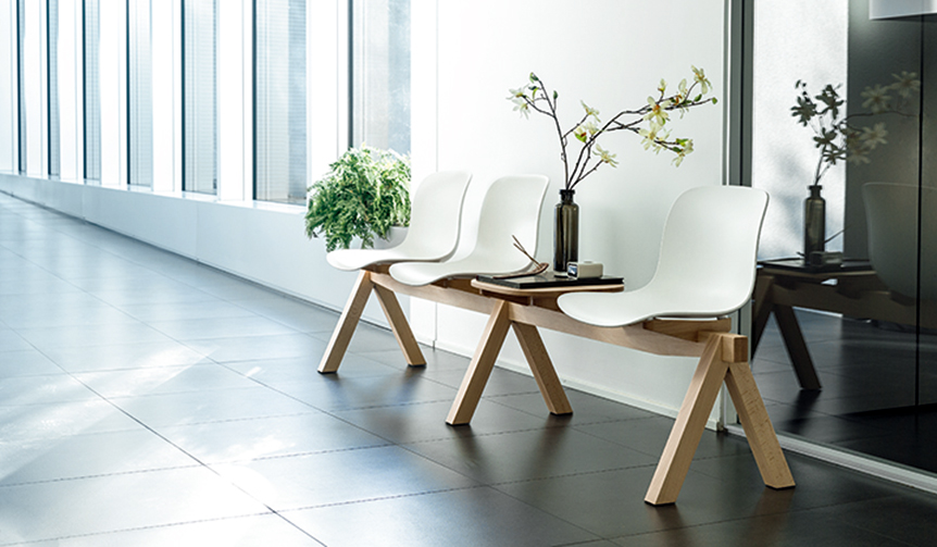 パブリックスペースに有機的な作用を。新たなシーティングシステム |MAGIS