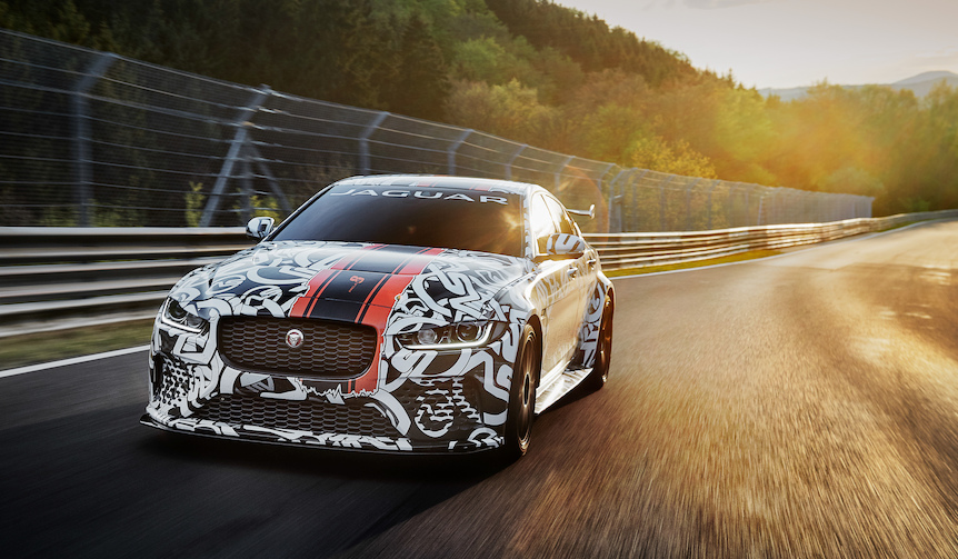ジャガーXEのハイパフォーマンスモデルを発表|Jaguar