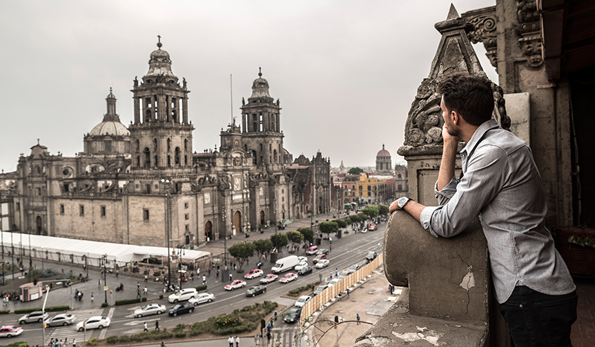 世界が恋する腕時計「ロレアート・アラウンド・ザ・ワールド」|GIRARD-PERREGAUX