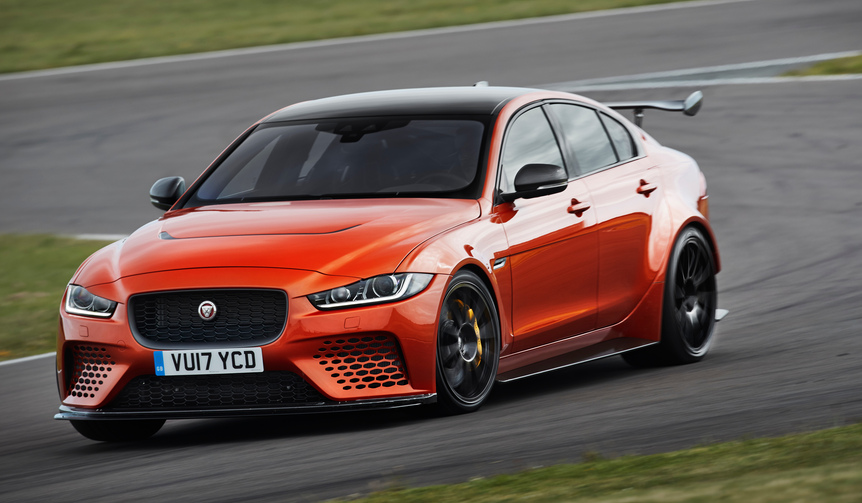 限定300台、ジャガーXEのハイパフォーマンスモデル登場|Jaguar