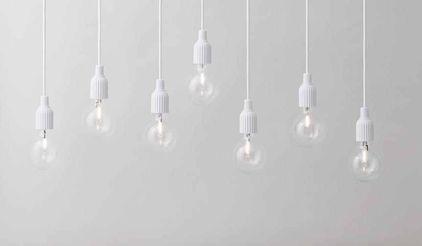 ブランドのアイコンから着想。ランプソケットにリデザイン｜Lyngby Porcelæn