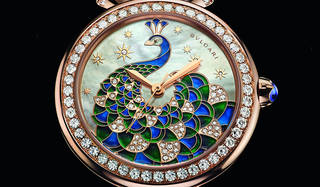 ハイジュエラーが贈る新たな「ディーヴァ ドリーム」は、孔雀が舞うタイムピース｜BVLGARI