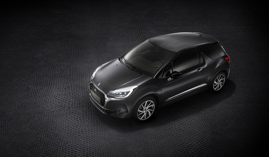 ルーフにリアルなレザーステッカーを施したDS3の限定車｜DS