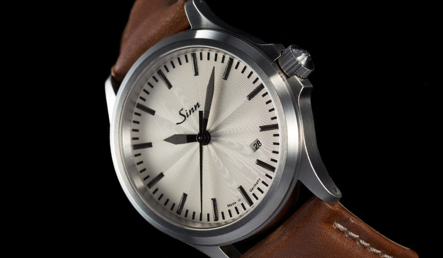 ジンの人気556シリーズに、日本限定モデル「556.シルバー」が登場｜SINN