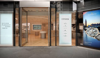 「現代の名工」スーパーマイスター荒井寛子さんによる時計組立実演開催｜CAMPANOLA