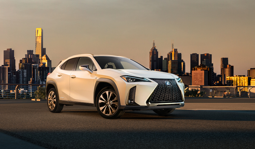 コンパクトクロスオーバー「UX」をジュネーブで世界初披露|Lexus