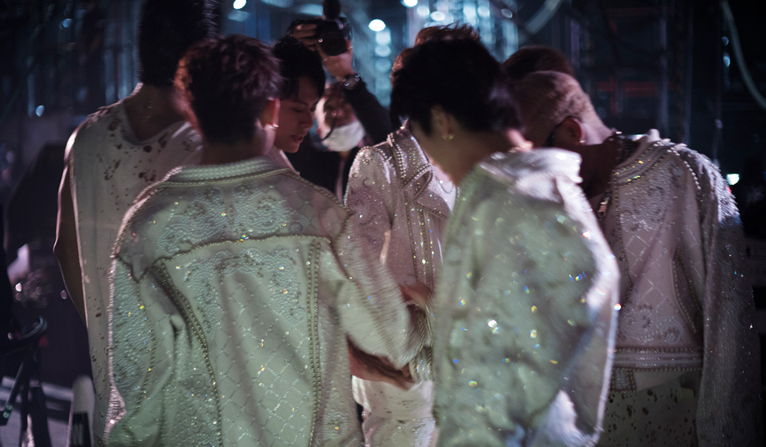 NIGO®が切り取った三代目 J soul Brothers ドームツアー。写真展始まる｜ART