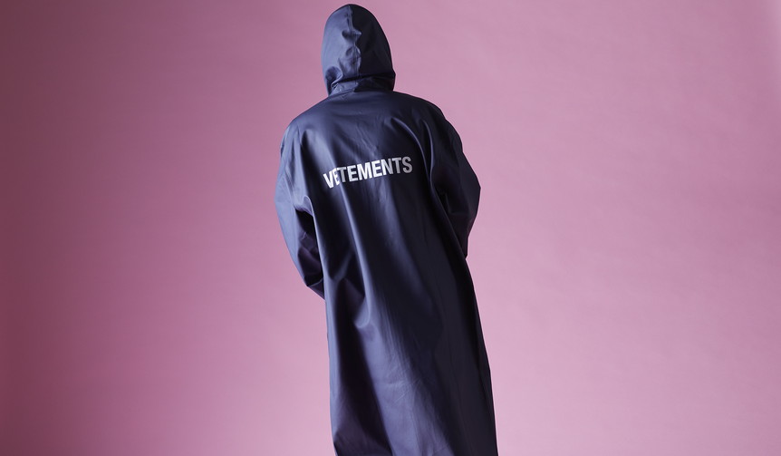 vol.17「燃えろ、赤パン!」VETEMENTS|ヴェトモン