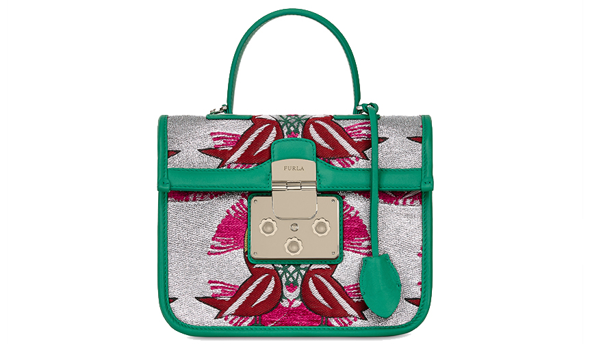 「ヴェネチアへの旅」がテーマ。フルラ2018春夏コレクション｜FURLA 