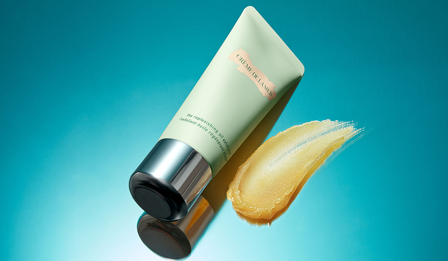 「ザ・リプレニッシング オイル エクスフォリエーター」で贅沢なスクラブ洗顔|De La Mer