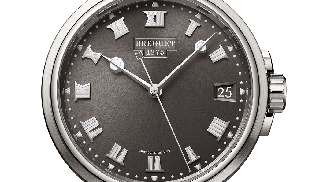 新世代を象徴する「マリーン 5517」が、バーゼルワールド2018に登場|BREGUET