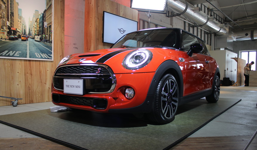 アップグレードされたミニがデビュー｜MINI