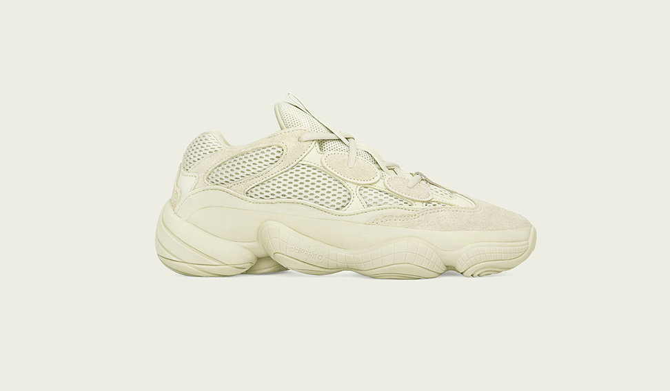 アディダス×カニエ・ウエストのコラボ・スニーカー「YEEZY 500」にニューカラー登場｜adidas