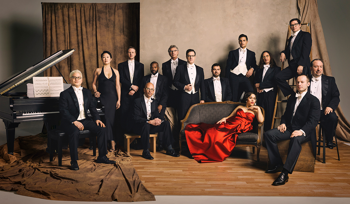 「ピンク・マティーニ」がブルーノート東京に初登場｜MUSIC