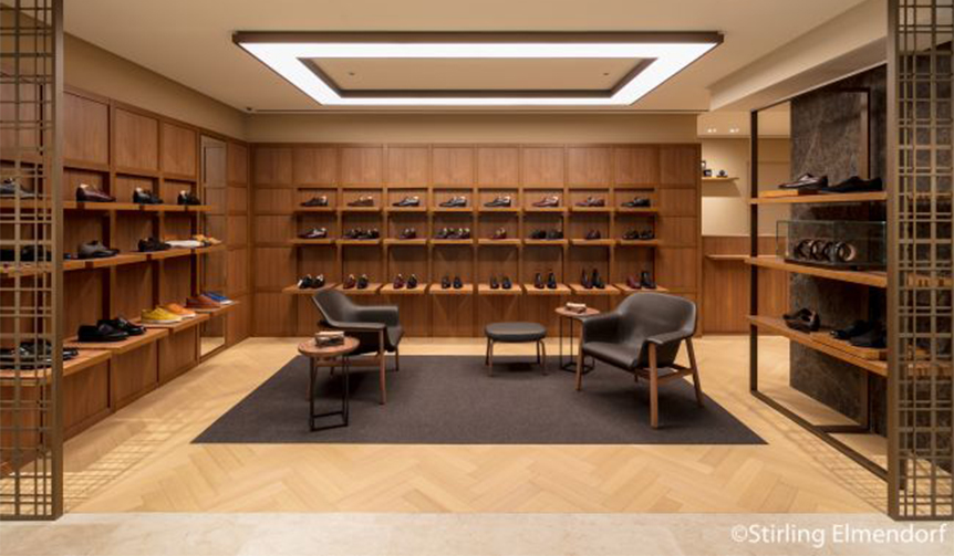 ジョンロブが初の修理工房を併設した直営店オープン|JOHN LOBB