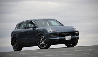 オンロードが似合う注目のSUVたち　Part 2｜ポルシェ カイエンS