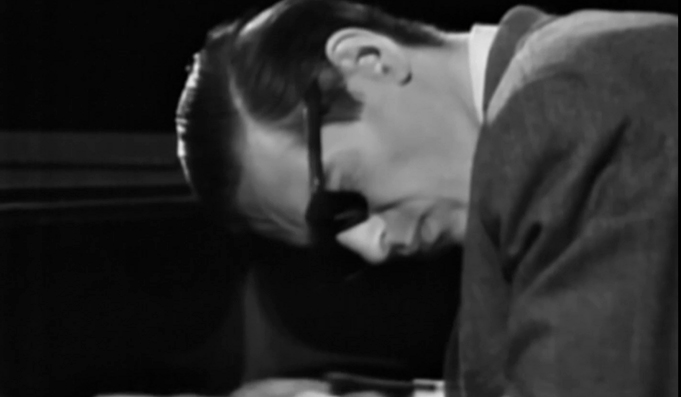 生誕90周年記念。ドキュメンタリー映画『ビル・エヴァンス タイム・リメンバード』｜MOVIE