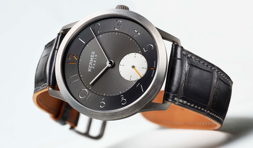 シンプリシティを体現する「スリム ドゥ エルメス」の新作|HERMÈS