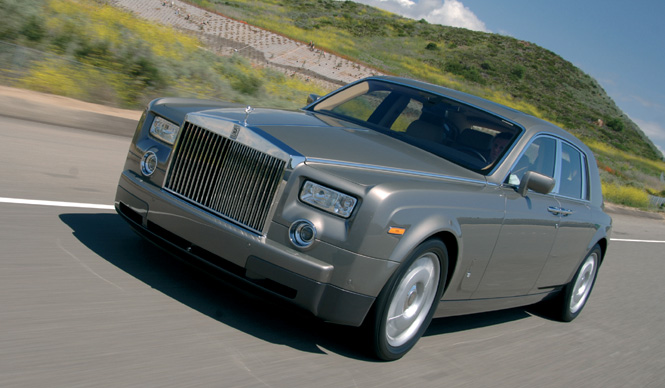  ROLLS-ROYCE PHANTOM/PANTOM EWB｜新生ロールス初のサルーン