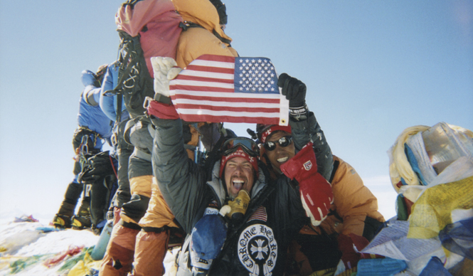  CHROME HEARTS TOKYO「Everest - beyond the limit」展開催中 ギャラリー