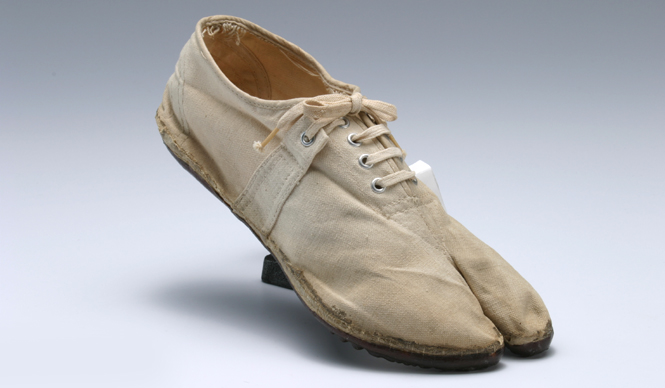  Chapter2_どれも世界遺産級。オニツカシューズ物語 photo