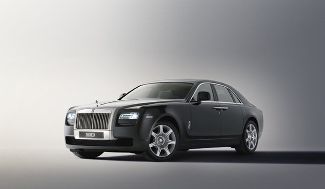  ROLLS-ROYCE GHOST｜伝統の名の復活 ギャラリー