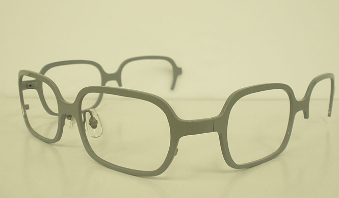  有名建築家11名がデザインしたコラボメガネ予約・展示 ギャラリー