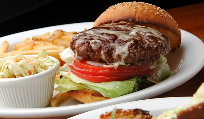  アメリカンレストラン＆バー「Hummingbirds’hill」オープン ギャラリー