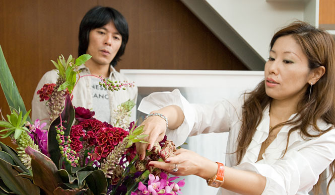  和気雅美│花束を買ってきて、自分でアレンジして生けそう（前編） ギャラリー