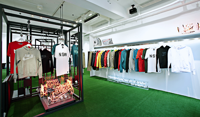  NIKE｜スペシャルプロジェクト「NSW STORE by HEAD PORTER PLUS」 ギャラリー