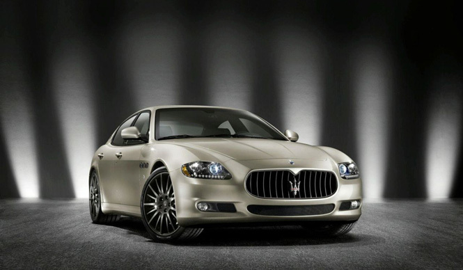  MASERATI Quattroporte SPORT GTS Awards Edition｜スペシャルなたたずまいのマセラティ ギャラリー