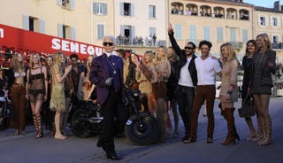  CHANEL｜2010-11年クルーズコレクション ギャラリー