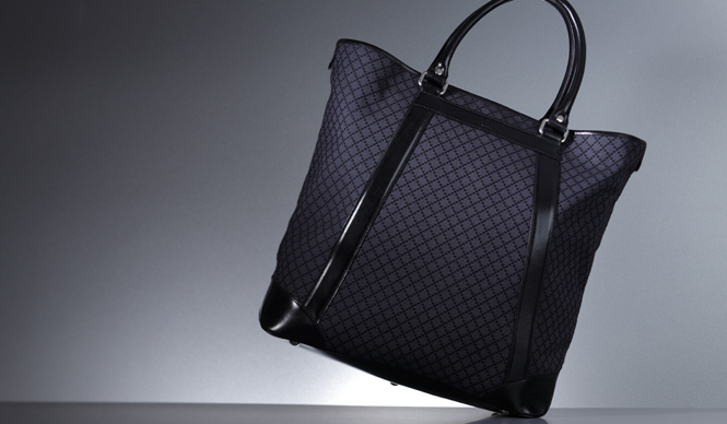  GUCCI｜アイコン「ディアマンテ」のメンズバッグ ギャラリー