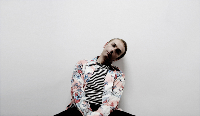  INTERVIEW｜アンダーワールド　ニューアルバム『Barking』発売記念カール・ハイド来日インタビュー Galley