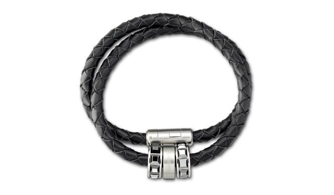  スワロフスキー｜ブラック・クリスタルのメンズジュエリー登場 ギャラリー