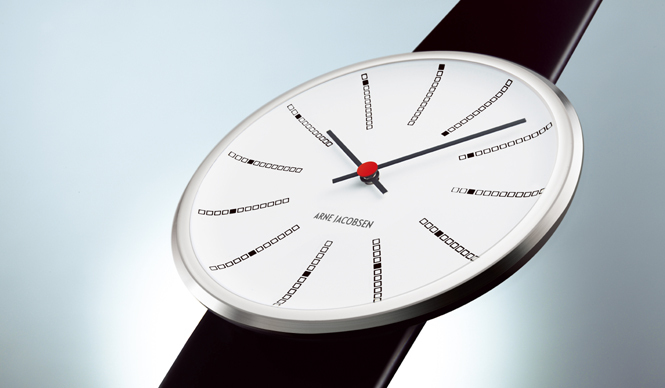  ARNE JACOBSEN WATCH｜ヤコブセンを身に纏う