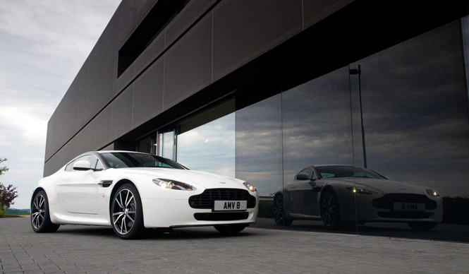  ASTON MARTIN V8 Vantage N420｜アストンマーティン V8 ヴァンテージ N420 ギャラリー