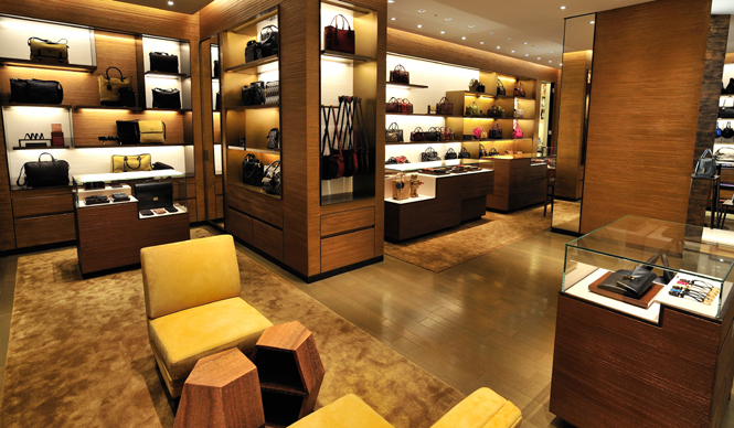  LOEWE｜高島屋横浜店 ロエベ ブティックがリニューアルOPEN！ ギャラリー