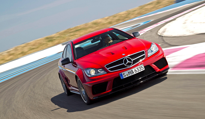  Mercedes-Benz C 63 AMG Coupe Black Series ギャラリー